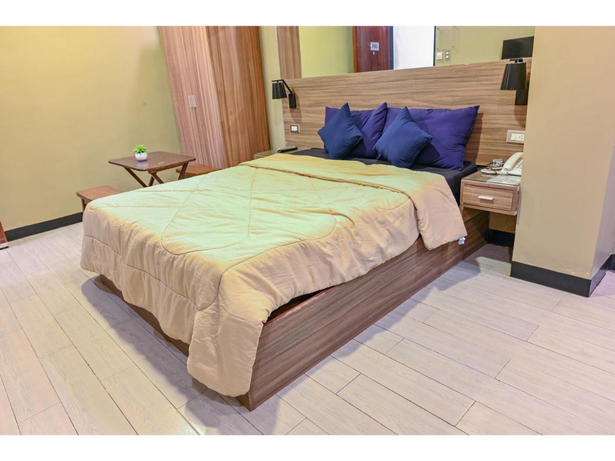 Capital O 890 Nami Hotel Tagaytay Tagaytay City Ngoại thất bức ảnh
